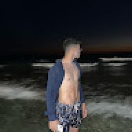 Lloxyy